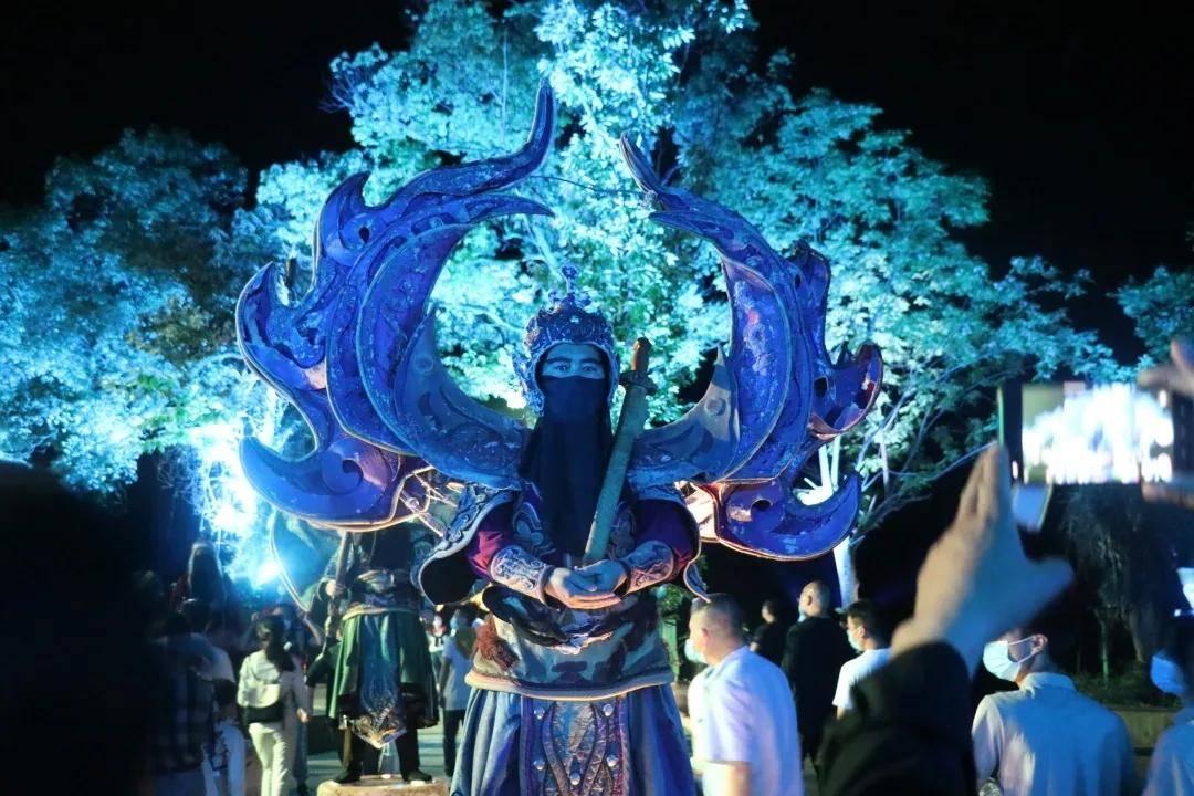 为什么有人说不要陪一个男生长大？游戏画面